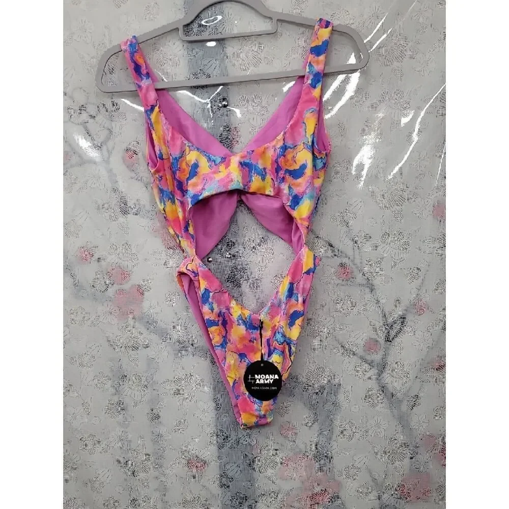 Moana  Nwt Onepiece Shaved Ice Monokini Size